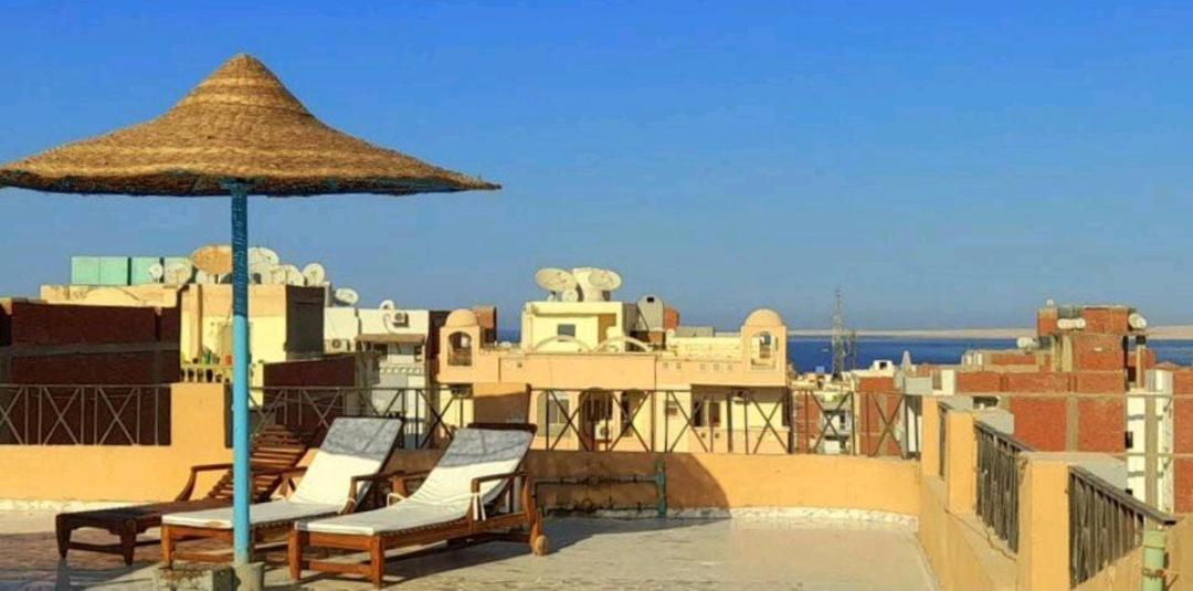 Moon - Apartment With Swimming Pool And Bbq Terrace In Center City Hrg Hurghada Esterno foto